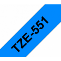 TZe-551 Nhãn tiêu chuẩn, chữ đen trên nền xanh dương 24 mm